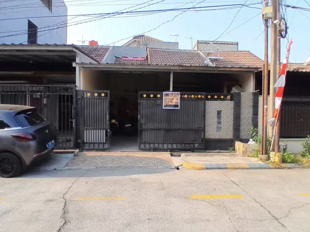 Dijual Cepat Rumah di Duta Bumi 2 Harapan Indah Bekasi