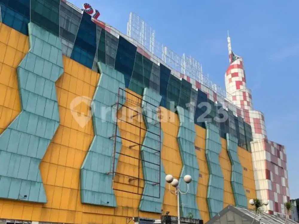 Jual Kios Siap Pakai Dalam Kompleks Blok M Square