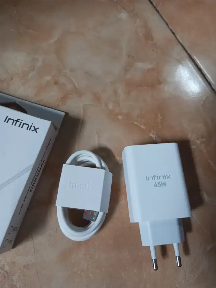 Charger Infinix 45W Fast charging Desimal aktif - Kondisi baru