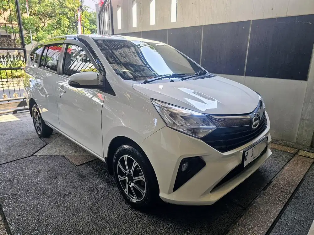Sigra R 1.2 AT 2021