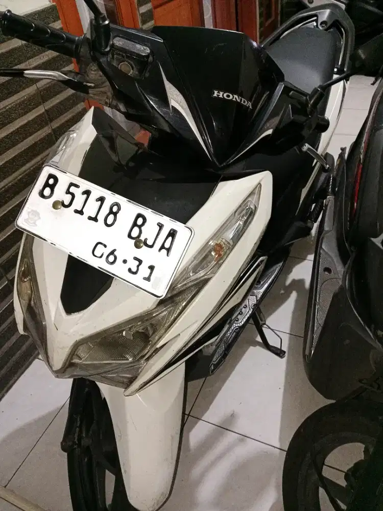 VARIO 125 TAHUN 2014 MULUSS MESIN CAKEP ALUS AMAN PAJAK PANJANG