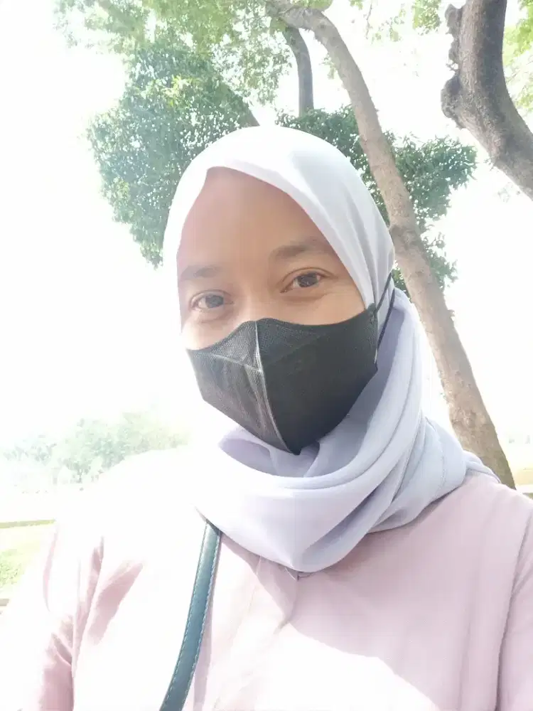 Cari pekerjaan (admind/picker/packer)