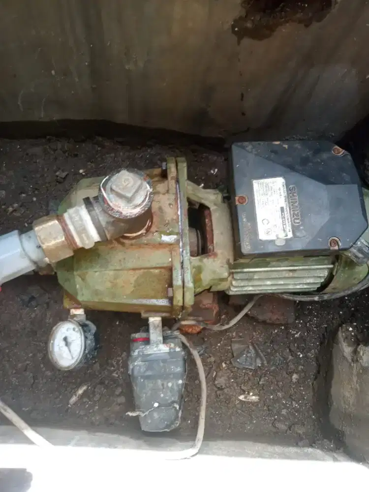 SERVICE POMPA AIR PANGGILAN ( JETPUMP DAN SUBMERSIBEL  )
