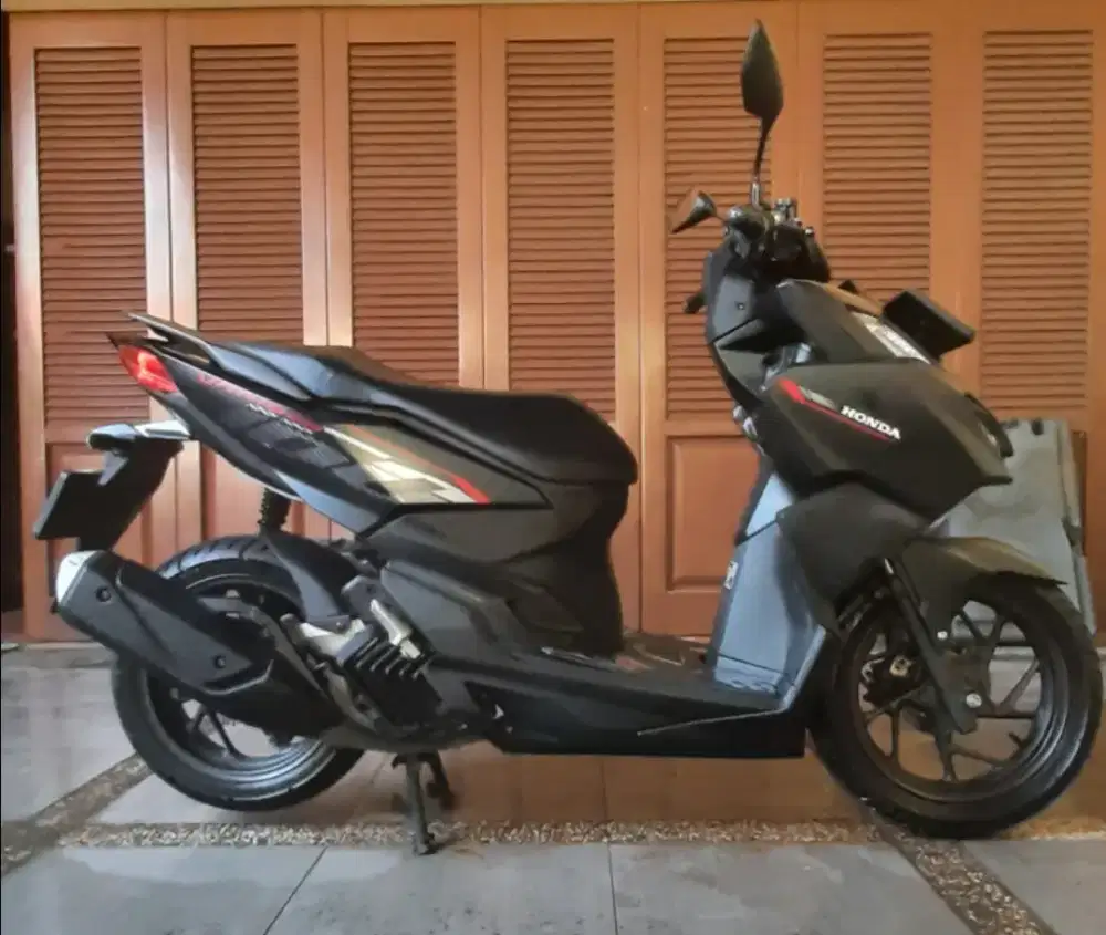 Honda Vario 160 CBS Tahun 2025 Desember