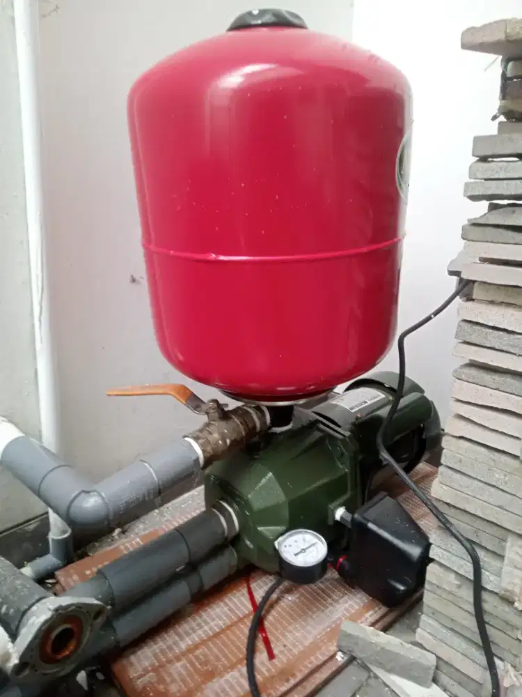 SERVICE POMPA AIR PANGGILAN. ( JETPUMP DAN SUBMERSIBEL. )