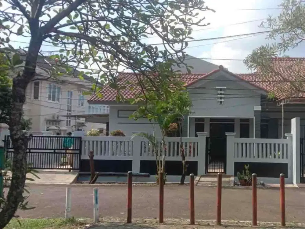 Jual/Sewa Rumah Tanah Luas Lokasi Strategis Pondok Cibubur