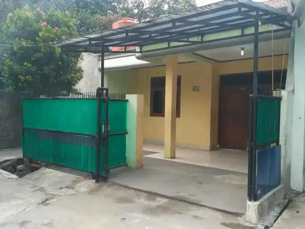 Di Jual Rumah Strategis komplek Darusalam Tangerang