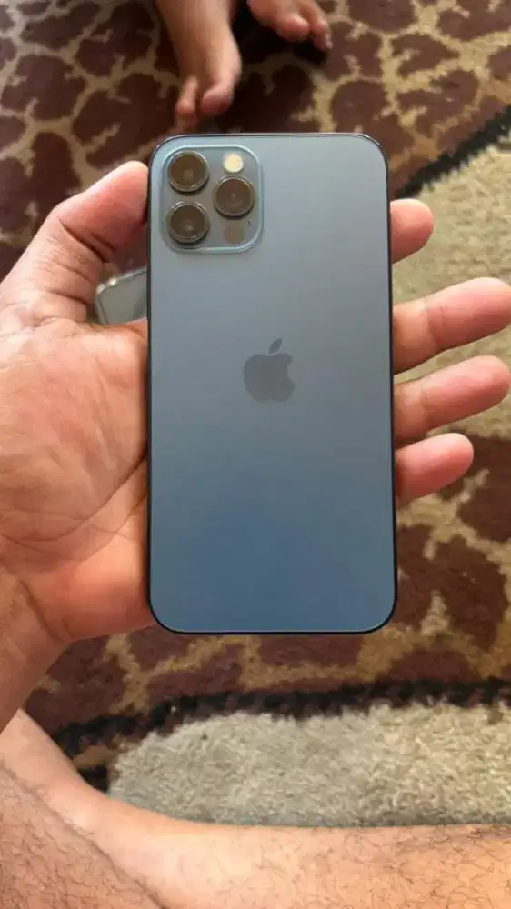 iPhone 12 pro 256
