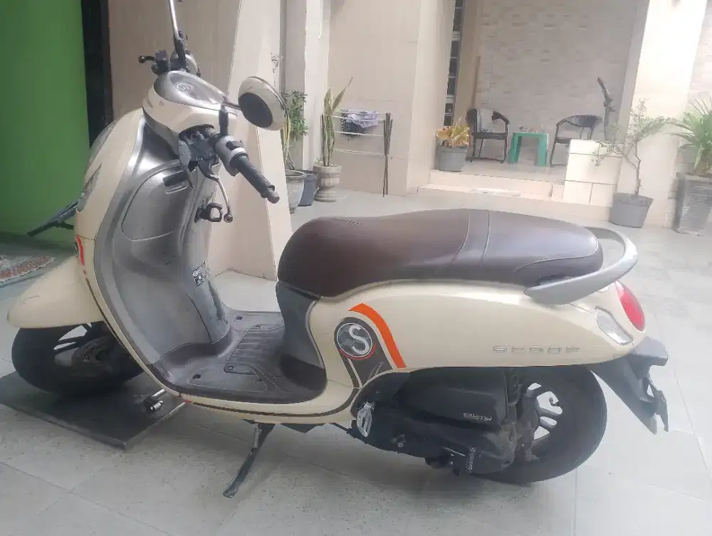 Scoopy 2021  remot