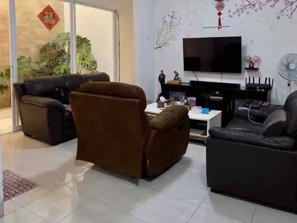 Rare Listing! Rumah Janur Elok 9×17 m Kelapa Gading