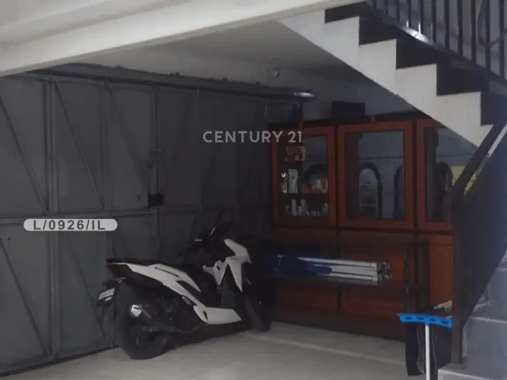 Rumah 2 Lantai Siap Pakai Strategis Mainroad Ahmad Yani Bandung