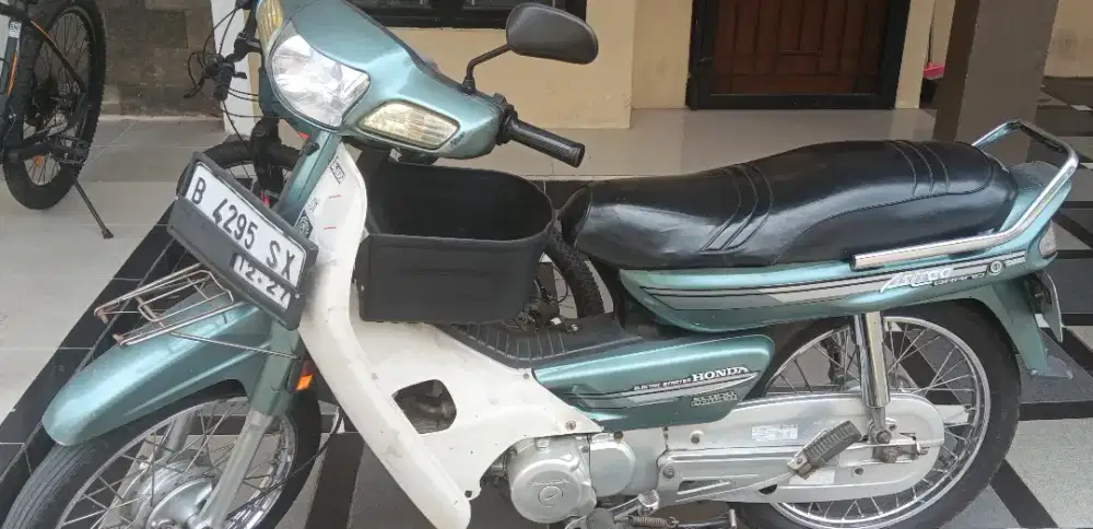 Honda legenda 2 thn 2002