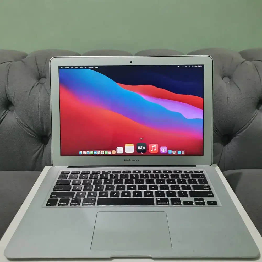 Apple MacBook Air 2017 13 Inch 8GB/128Gb-Silver Fullset Ibox