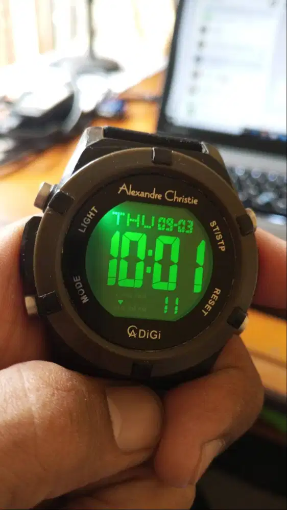 Jam Alexandre Christie Digital