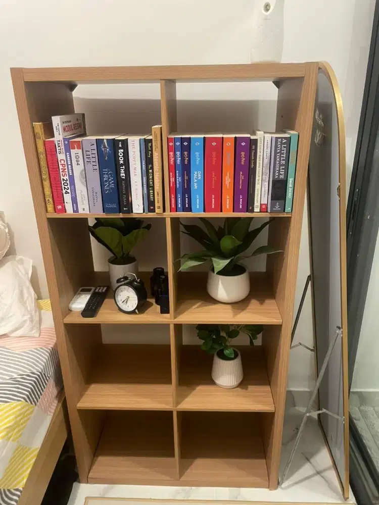 Rak buku gratis