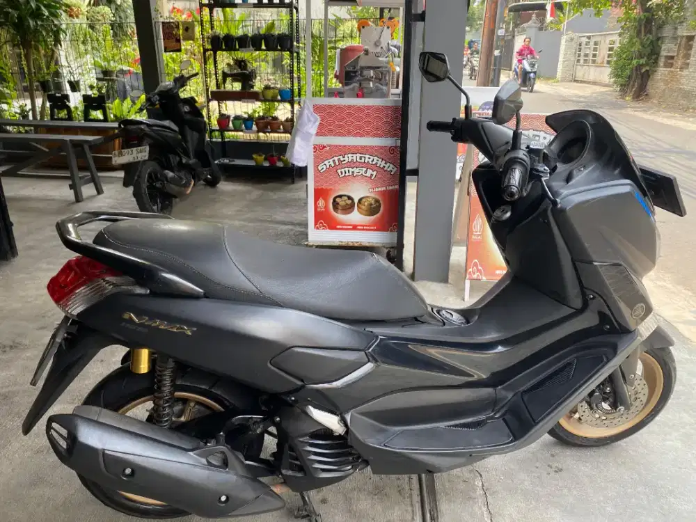 Ready YAMAHA NMAX 2019 pajak on plat panjang stnk nama istri cek home