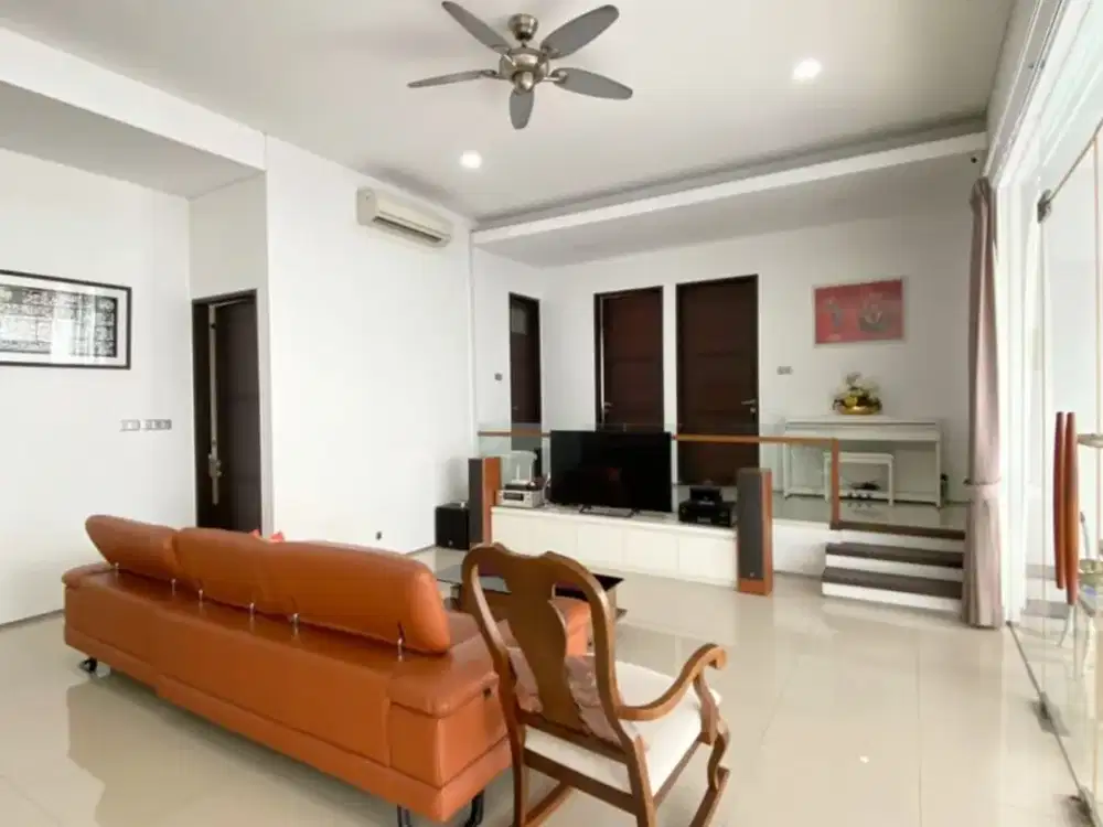 Dijual Rumah Mewah Dalam Cluster Premium Ada Swimming Pool Lokasi Strategis Dekat Lotte Mart Bintaro di Bintaro Tangsel Gb 18700