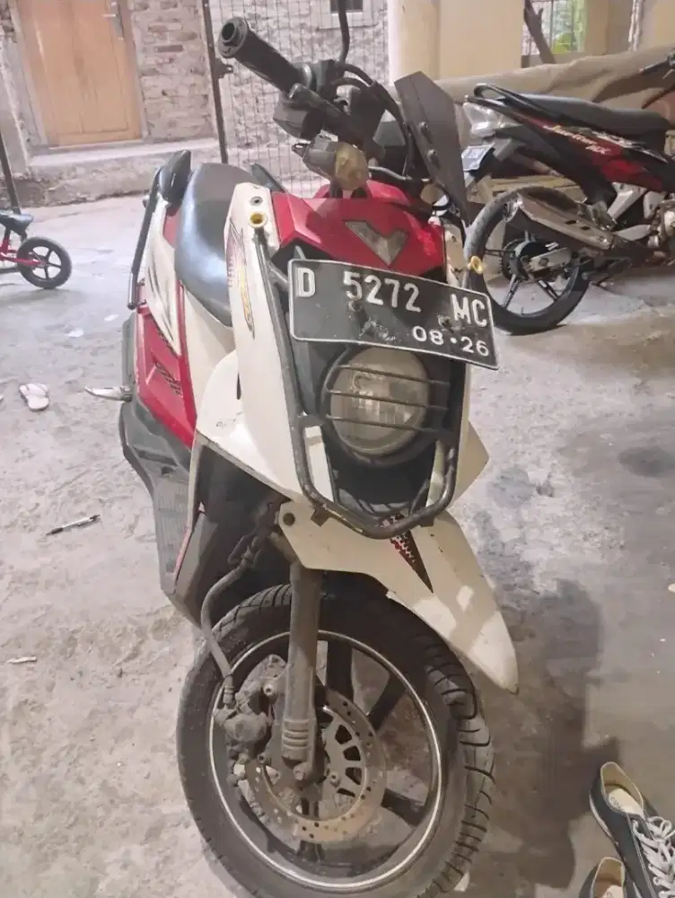 Yamaha X-RIDE 2014 .
