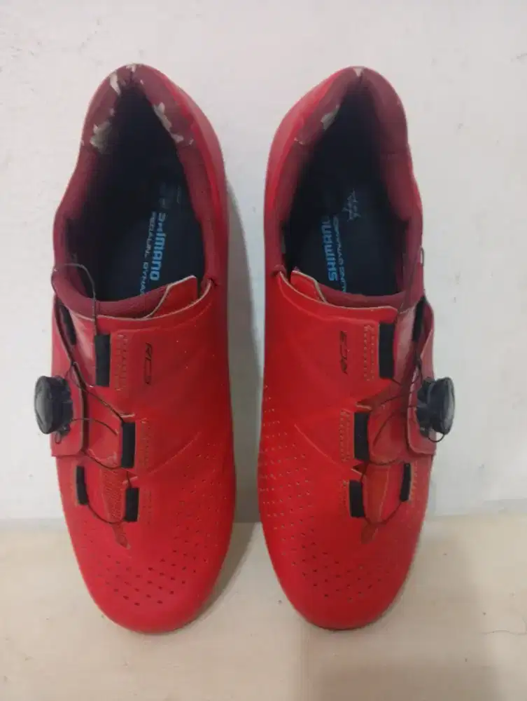 Sepatu Cleat Shimano RC3