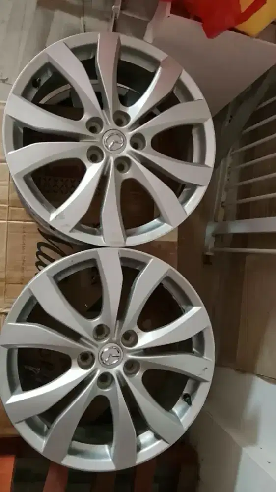Velg Mazda CX7 R18