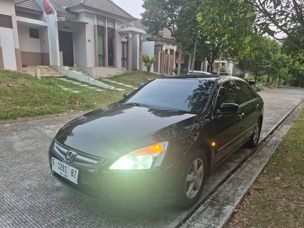 Honda Accord CM5 2004