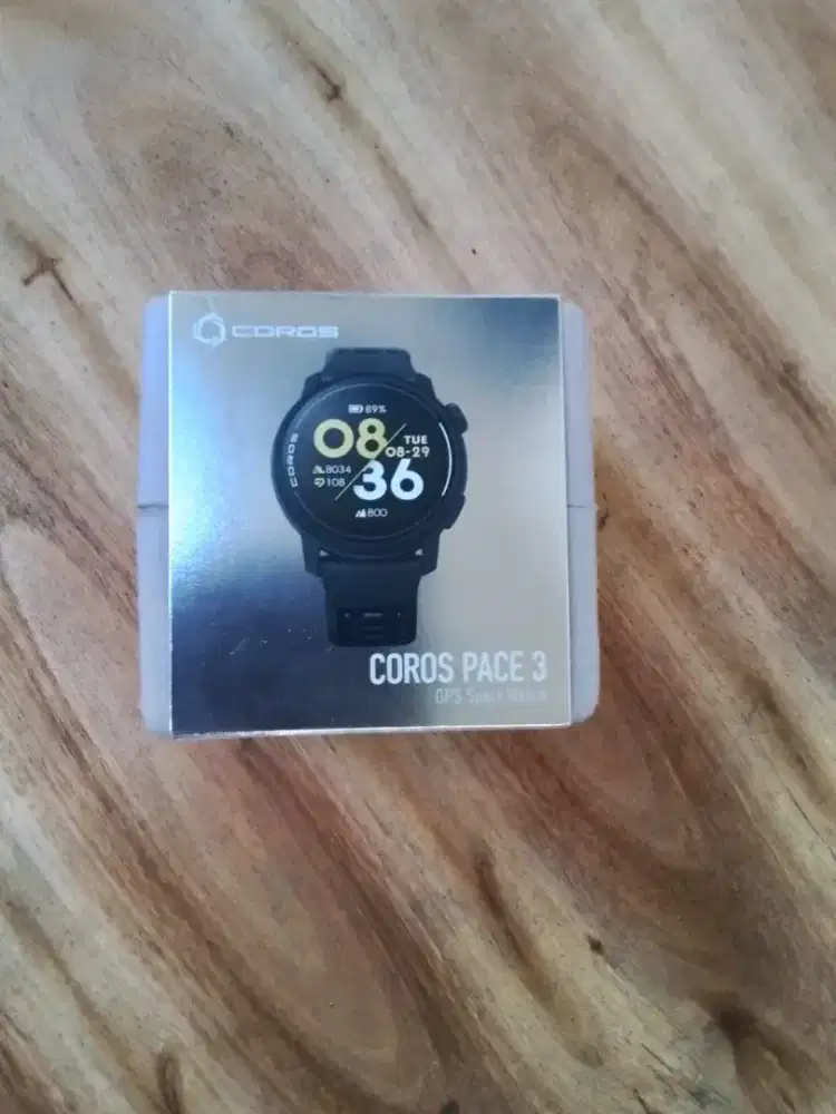 Jam smartwatch Coros pace 3