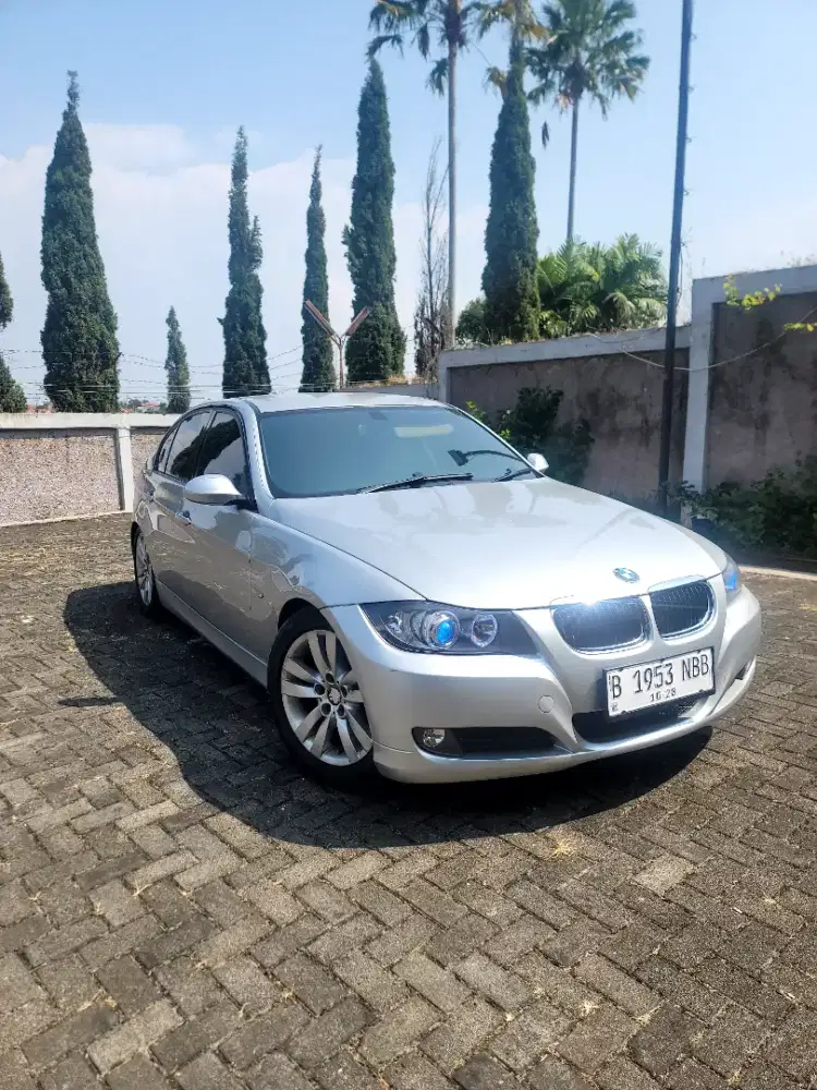 BMW E90 320i Mulus