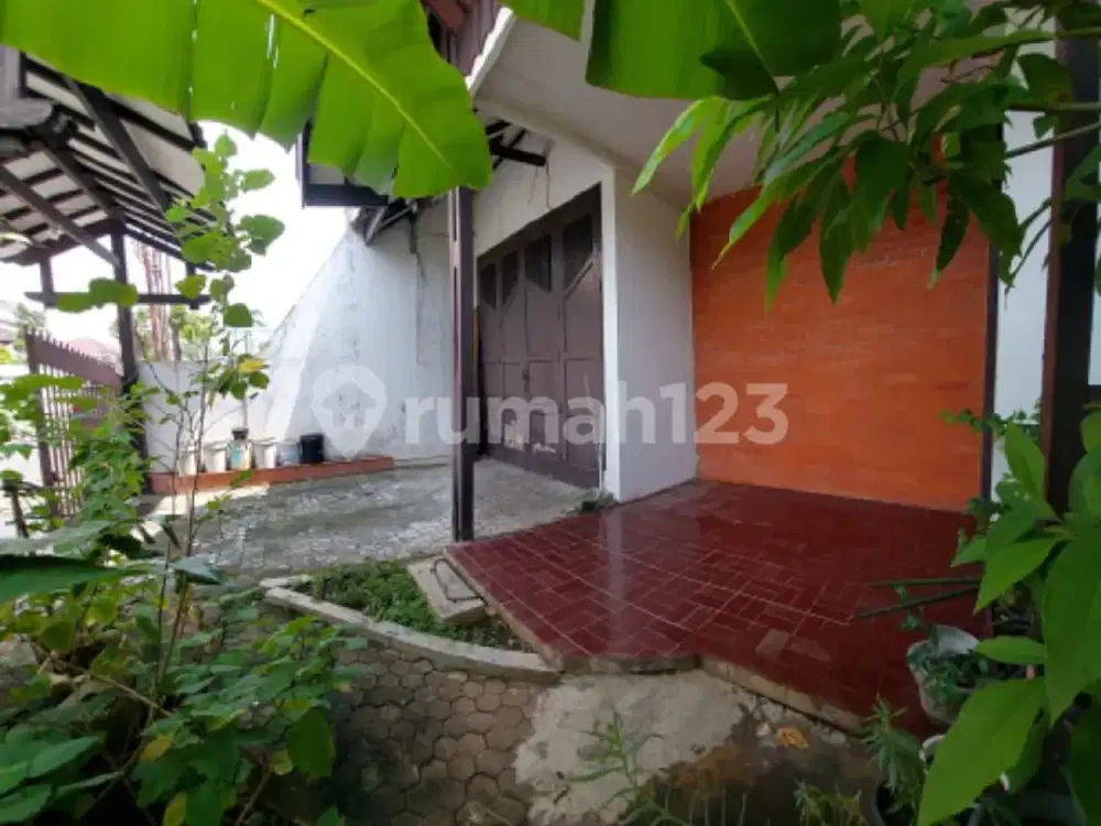 Rumah Siap Huni Strategis di Semarang Utara A5318