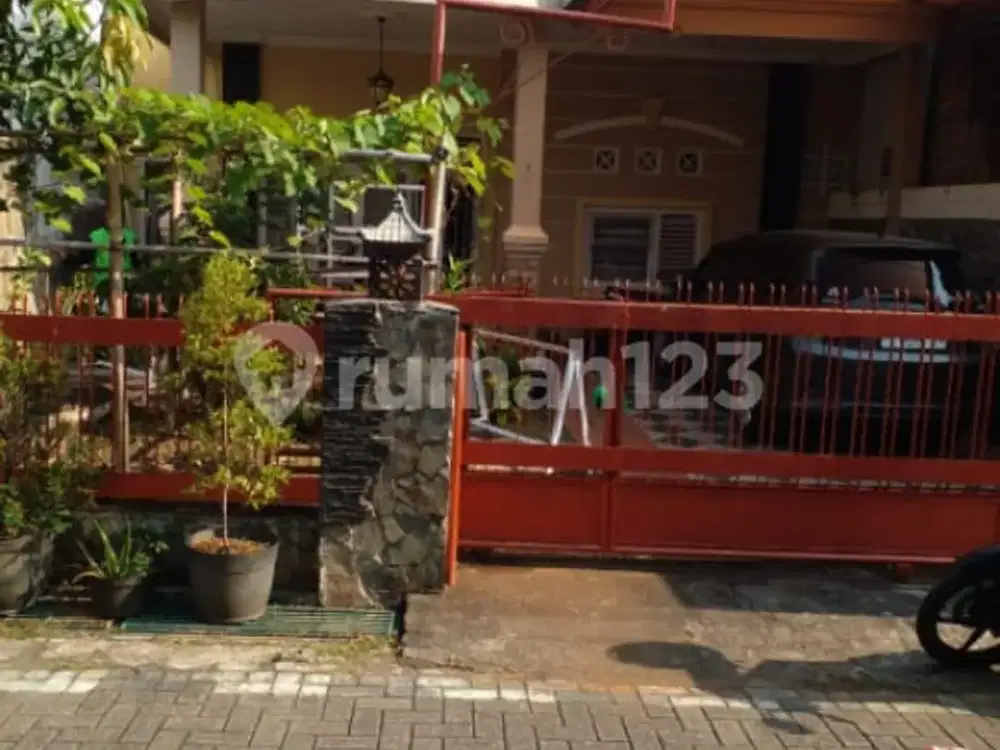 Rumah Bagus Siap Huni Strategis di Semarang Selatan A5372