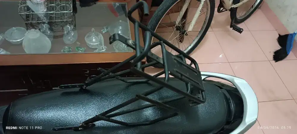 Rak panier depan
