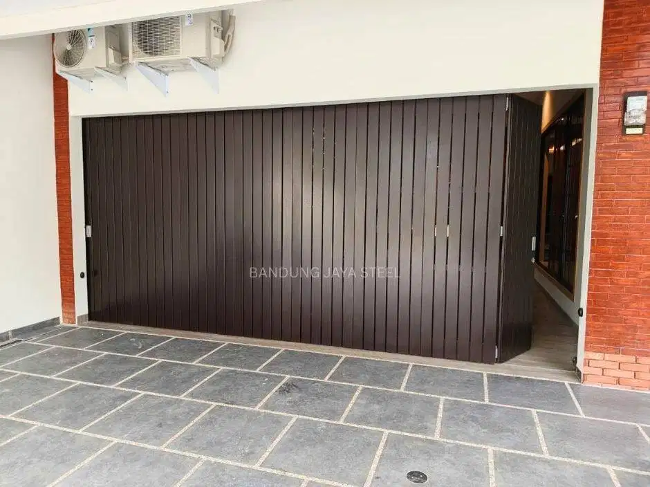 SERVICE DAN PASANG BARU PINTU GARASI, PINTU HENDERSON SLIDING LIPAT