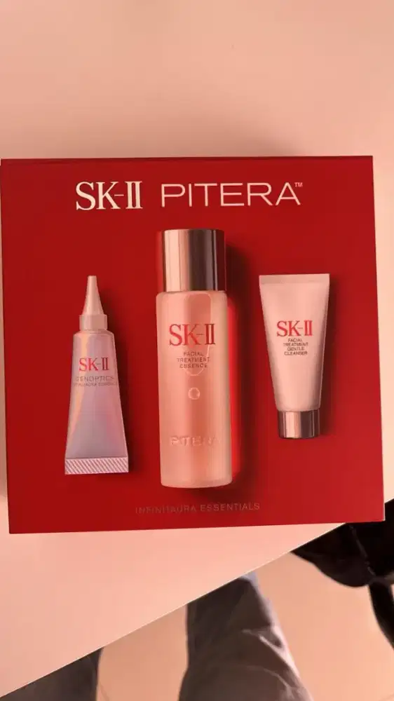 Produk unggulan SK-II PITERA
