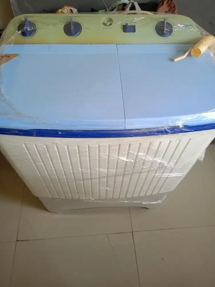 Mesin cuci Polytron 2 tabung 7kg siap pakai mulussss