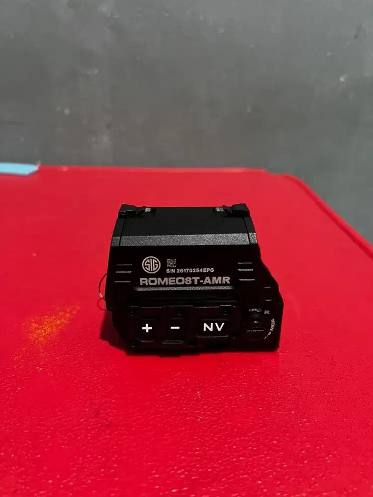 Red dot romeo 8T