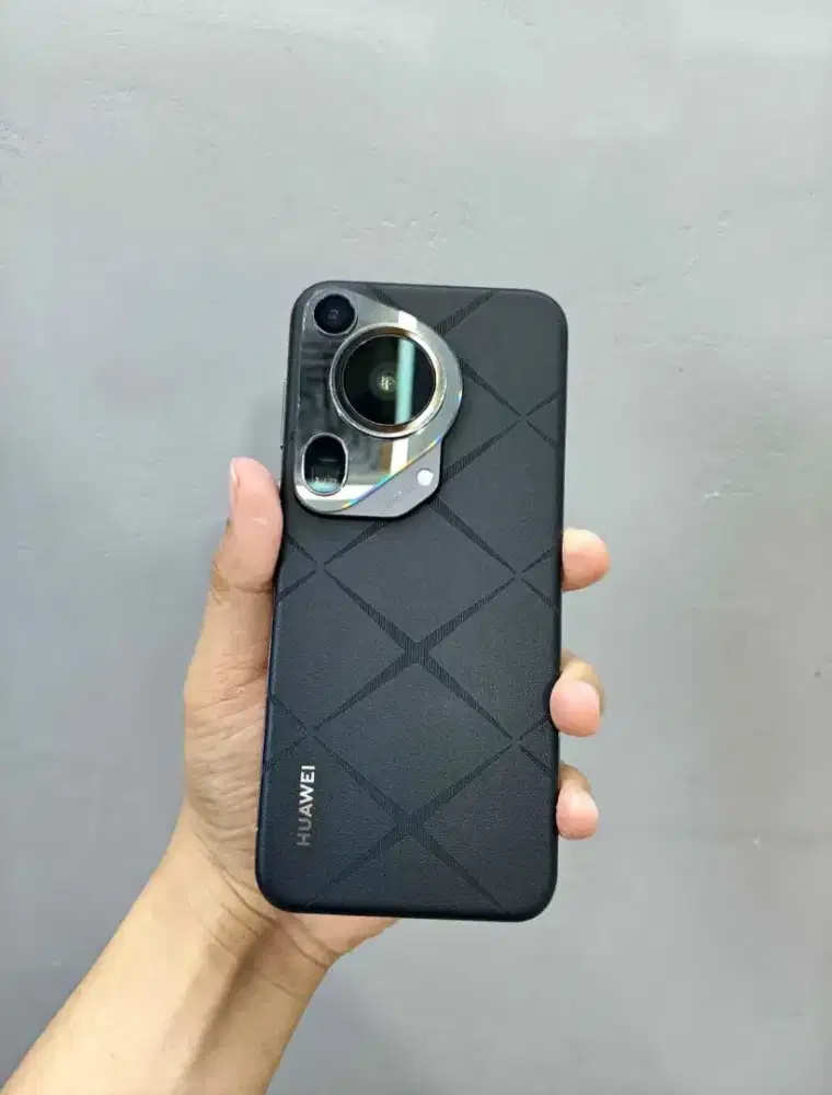 Huawei Pura 70 Ultra RAM 16/512gb resmi Indonesia