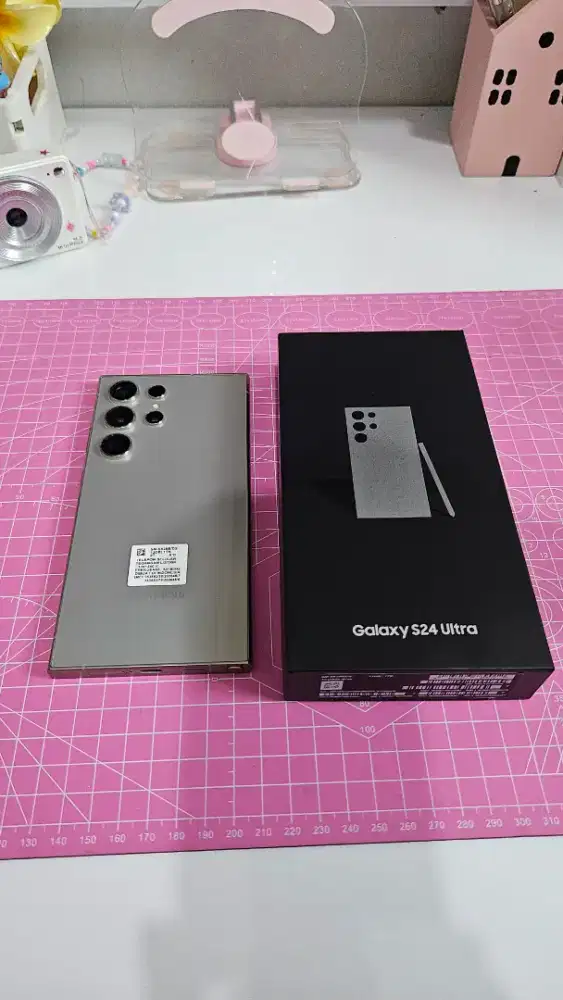 Samsung s24 ultra 1tb like new