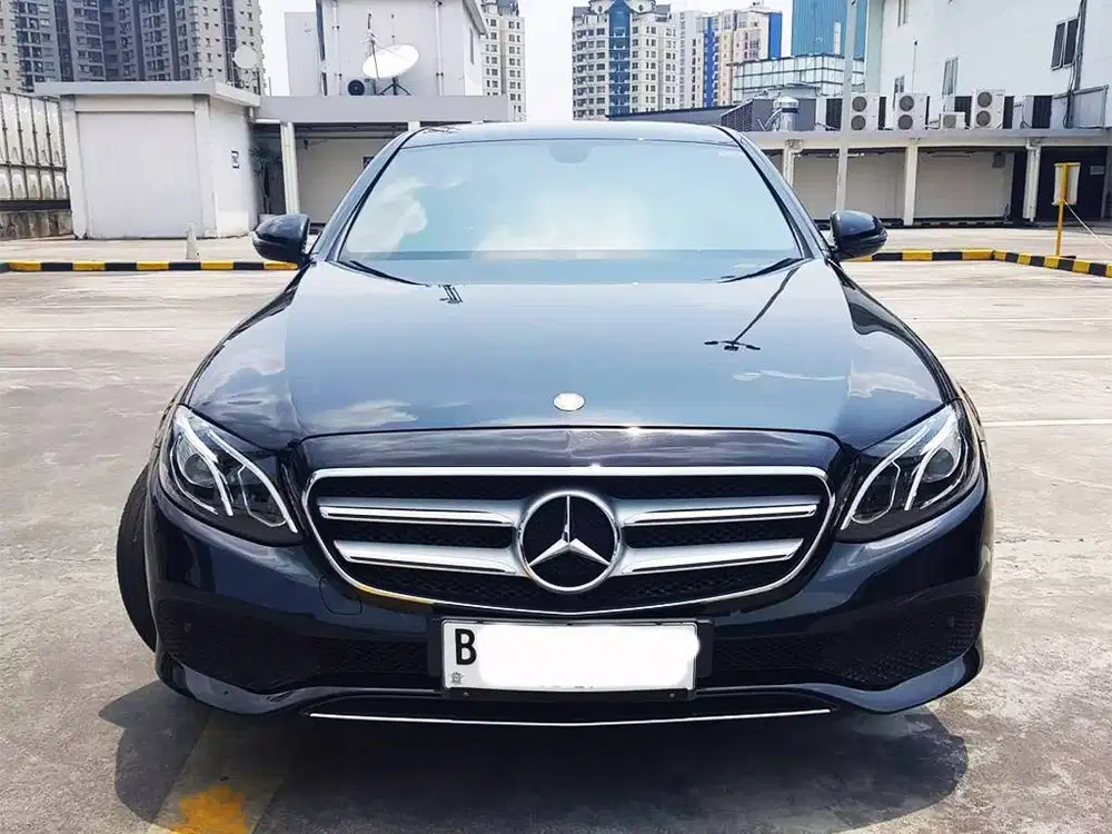 Mercedes E250 AVG Record ATPM Km 36rb B Genap Pjk 2/2027 Mulus *KREDIT