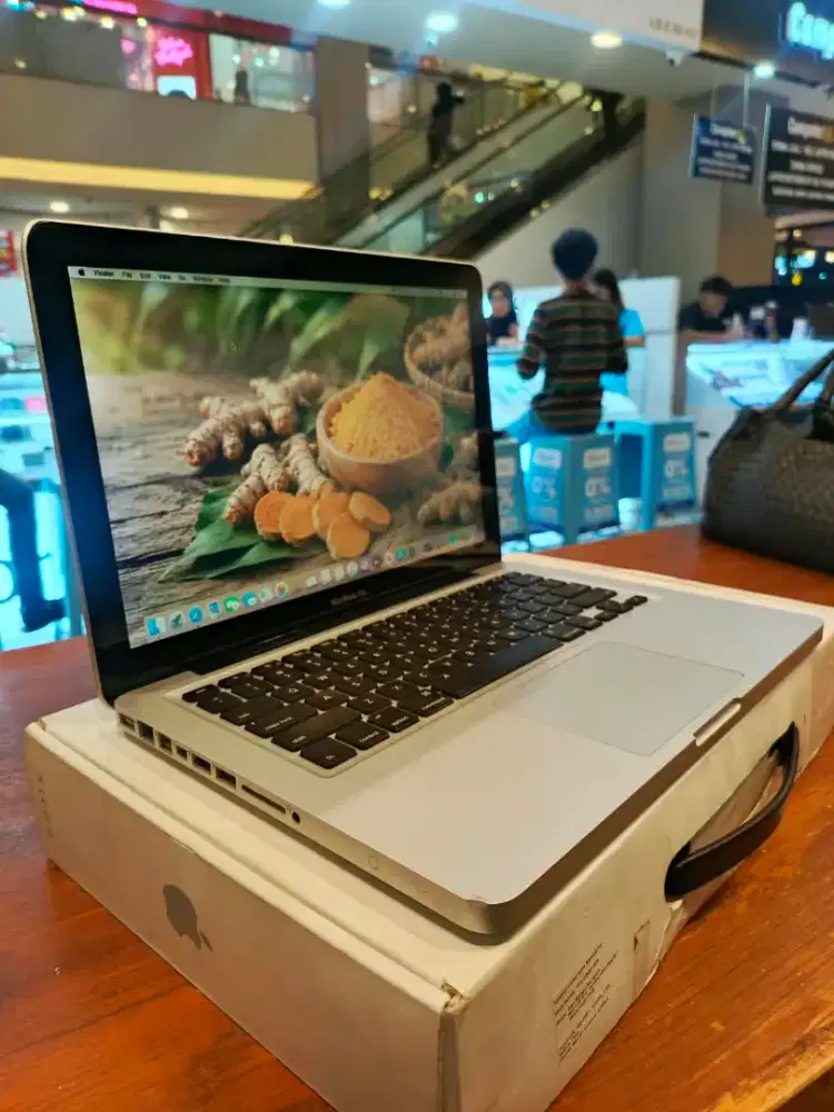 Macbook Pro 13 inch mid 2012