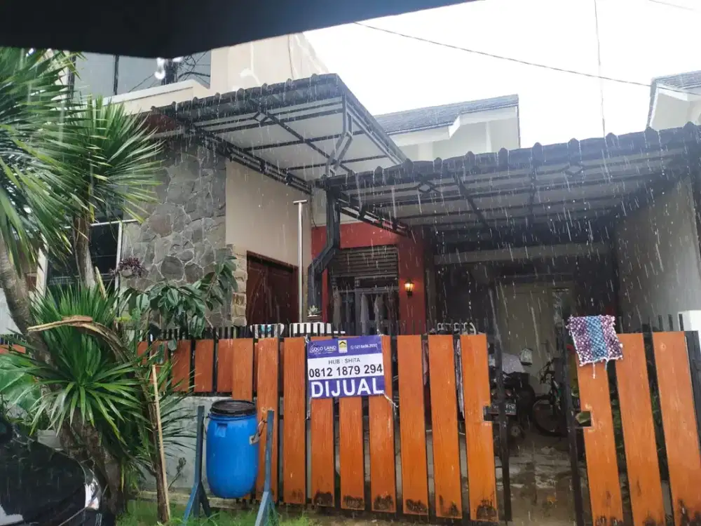 Dijual Rumah Bagus Siap Huni SHM Luas 120 M2 Citra Indah City