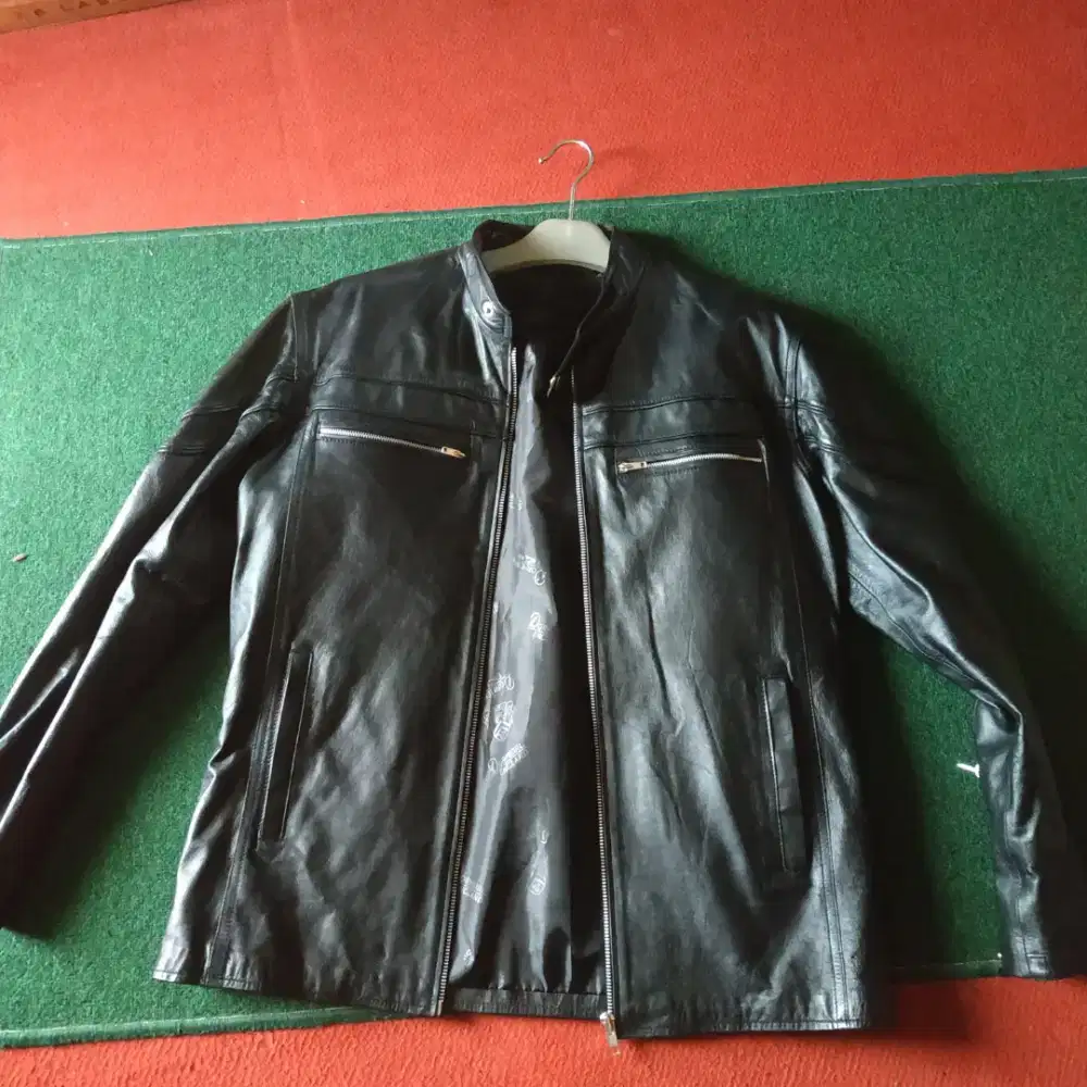 Jaket kulit domba