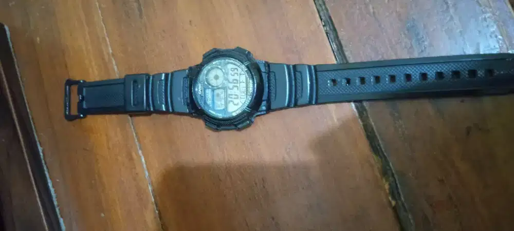 Jam tangan CASIO AE 1000W