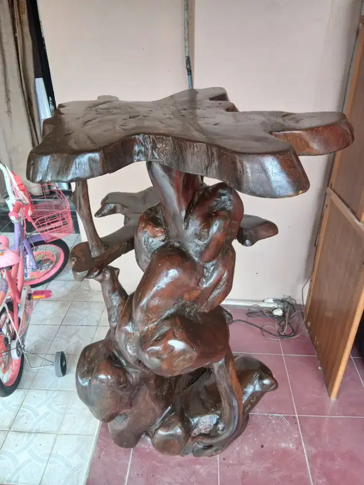 Meja Kayu Jati Akar
