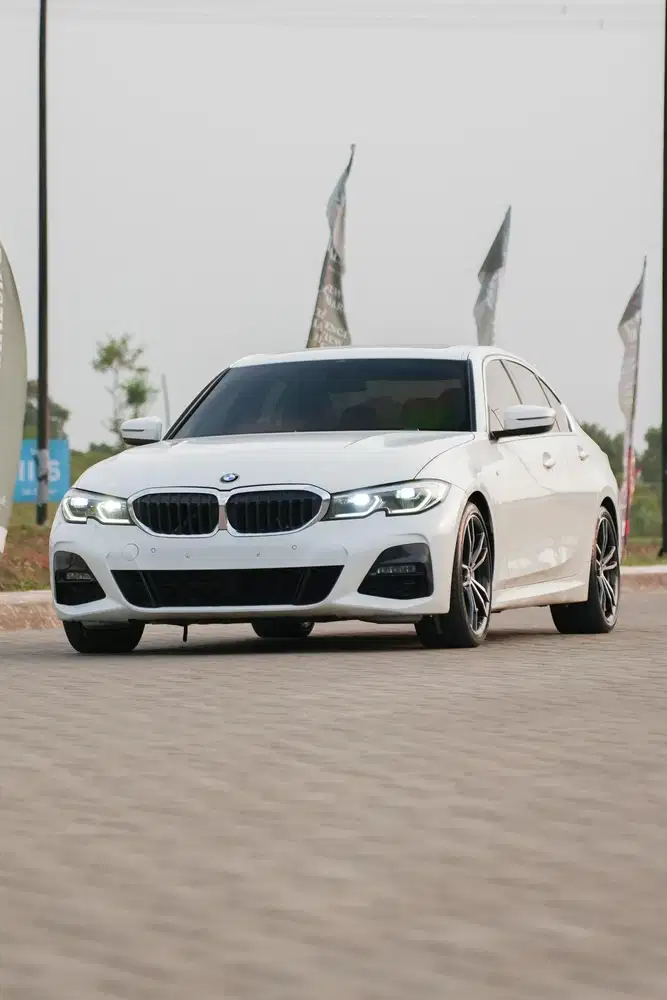 BMW 330i M Sport G20 2021 New Model