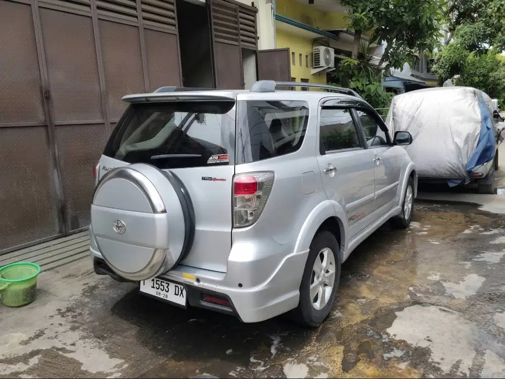 Toyota Rush TRD Sportivo Manual MT Tahun 2014 Silver , 2015