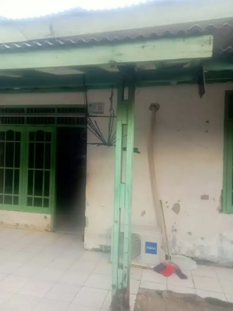 Rumah lokasi strategis dekat dari mana mana