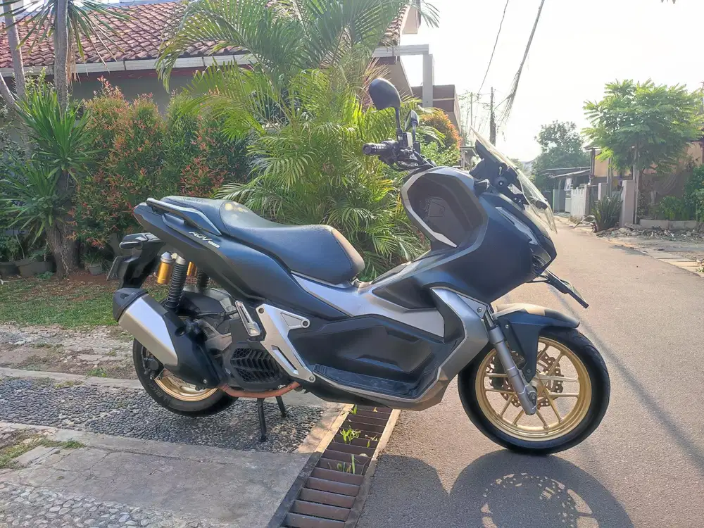 HONDA ADV 150 TYPE ABS TAHUN 2021