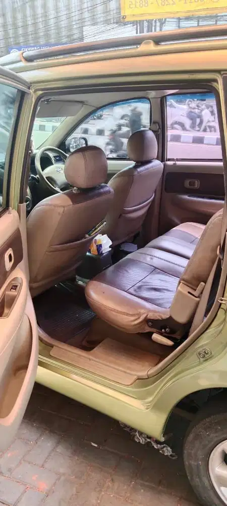 Toyota Avanza G (2009)