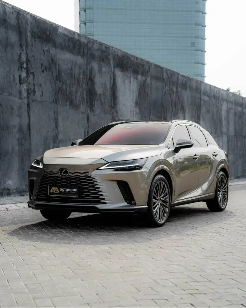 Lexus RX450h+ Luxury 4x4 A/T 2023