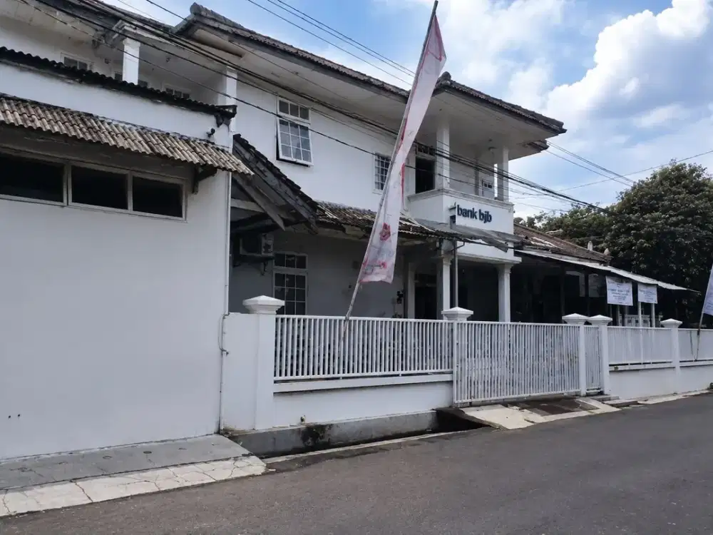 Rumah LELANG Murah Strategis 2 lantai Nyaman di Jalan Atlas V, Bandung