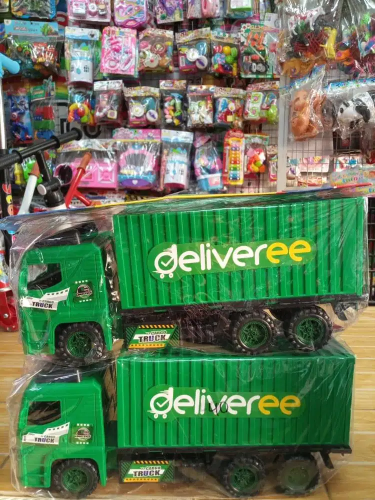 mainan anak truk box deliveree